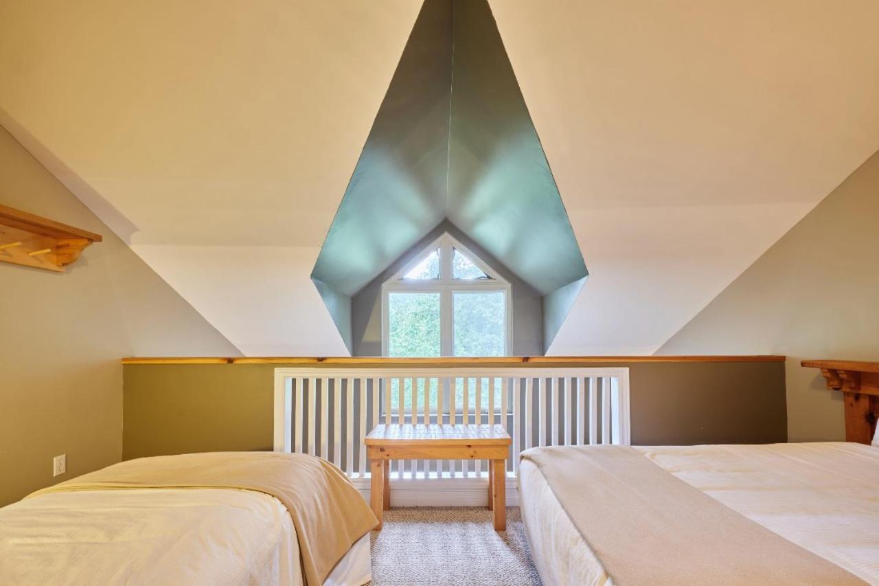 Marblewood Village Resort Steady Brook Εξωτερικό φωτογραφία